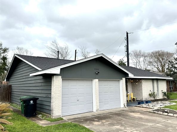 11311 Caribbean Lane, Houston TX 77089
