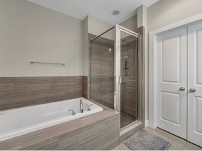 961 Saint Augustine Street, Houston TX 77023