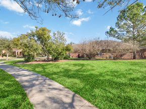 19639 Mills Glen Drive, Cypress TX 77433