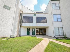 2826 S Bartell Drive 37, Houston TX 77054