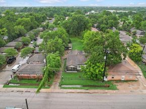 315 E Whitney Street, Houston TX 77022