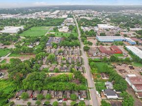 315 E Whitney Street, Houston TX 77022