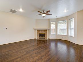 7611 S Linpar Court S, Houston TX 77040