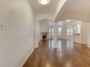 7611 S Linpar Court S, Houston TX 77040