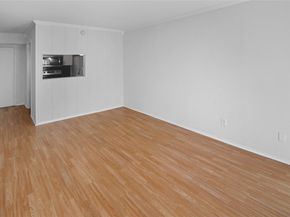 4631 Wild Indigo Street 574, Houston TX 77027