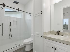 204 Milwaukee Street, Houston TX 77009