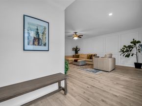 600 Wilcrest Drive 68, Houston TX 77042