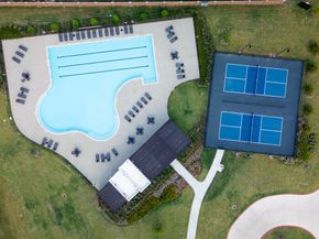 3827 Tantallon Lane, Katy TX 77493