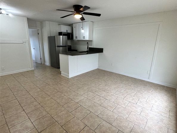 7610 Red Robin Lane 2, Houston TX 77075