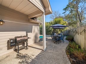 195 W Sundance Circle, The Woodlands TX 77382