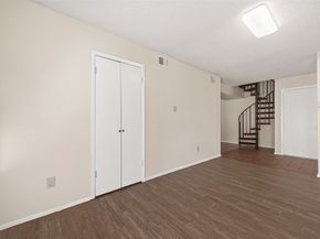 1910 Brushy Creek Drive, Sugar Land TX 77478