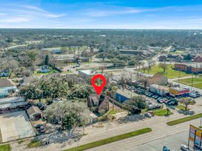 3727 Broadway Street, Houston TX 77017