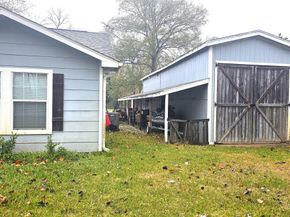 1319 E Main Street, Humble TX 77338