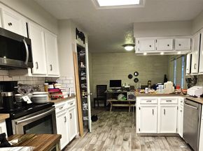 1319 E Main Street, Humble TX 77338