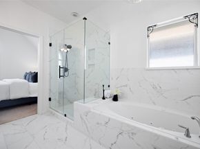 1172 W 17th Street, Houston TX 77008