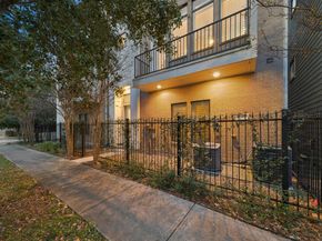2105 Mason Street, Houston TX 77006