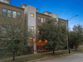 2105 Mason Street, Houston TX 77006