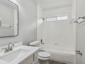 234 Wentworth Park Drive, Houston TX 77015