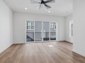 1140 W 16th St Street, Houston TX 77008