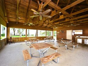 9809 Richmond Avenue G1, Houston TX 77042
