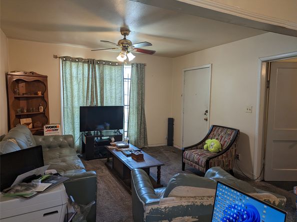 4913 Elysian Street, Houston TX 77009