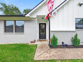 1819 Landmark Drive, Richmond TX 77406