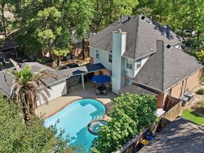 26 E Sterling Pond Circle, The Woodlands TX 77382