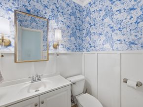 26 E Sterling Pond Circle, The Woodlands TX 77382