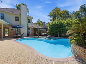 26 E Sterling Pond Circle, The Woodlands TX 77382