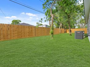 5941 Southlea Street, Houston TX 77033