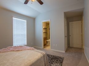 3002 Clearview Circle, Houston TX 77025