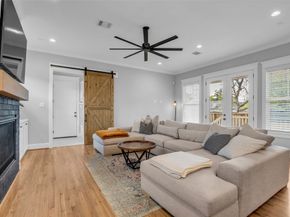 800 Walton Street, Houston TX 77009