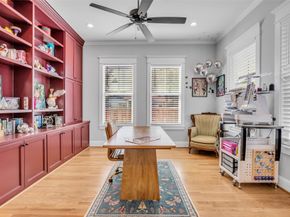 800 Walton Street, Houston TX 77009
