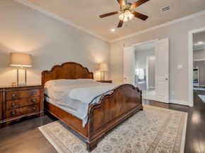 5849 E Post Oak Lane, Houston TX 77055