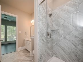 115 N Winter Sunrise Circle, Tomball TX 77375