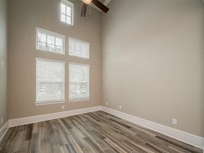 115 N Winter Sunrise Circle, Tomball TX 77375
