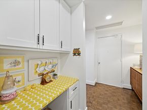 3711 San Felipe Street 5I, Houston TX 77027