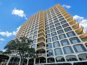 3711 San Felipe Street 5I, Houston TX 77027