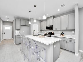 4013 Elmwood Street, Houston TX 77051