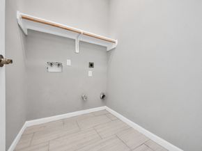 4013 Elmwood Street, Houston TX 77051