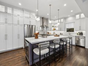 1108 Hyde Park Boulevard, Houston TX 77006