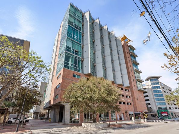 2000 Bagby Street 7416, Houston TX 77002
