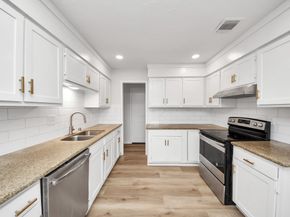 718 Land Grant Drive, Richmond TX 77406