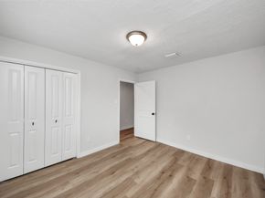 718 Land Grant Drive, Richmond TX 77406