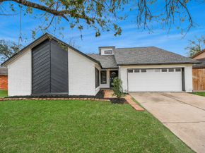 718 Land Grant Drive, Richmond TX 77406