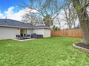 4009 Woodshire Street, Houston TX 77025