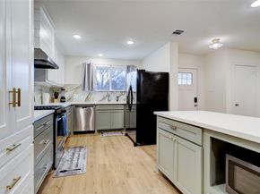 4009 Woodshire Street, Houston TX 77025