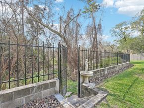 106 Mignon Lane, Houston TX 77024