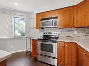 2303 Briarwest Boulevard 2303, Houston TX 77077