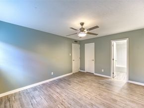 3224 Timmons Lane 155, Houston TX 77027